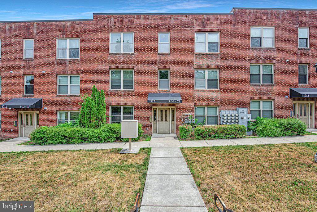 1712 W Street - Photo 1
