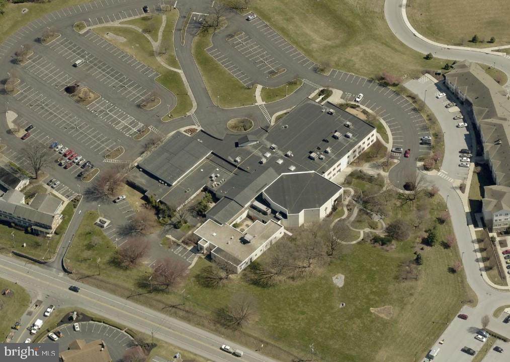 500 Roseville Road - Photo 1