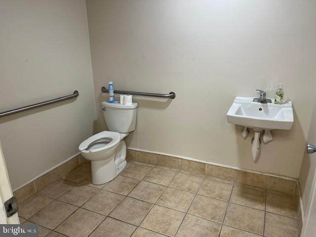 https://bt-photos.global.ssl.fastly.net/brightmls/orig_boomver_1_805079421728-2.jpg