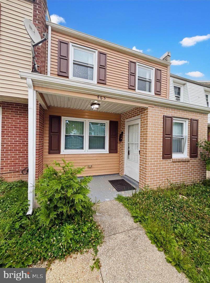 465 Barrister Place - Photo 1