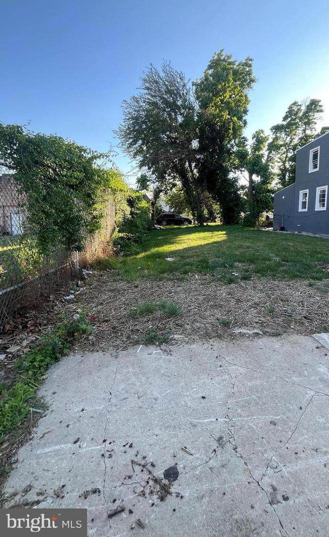 206 Pusey Street - Photo 1