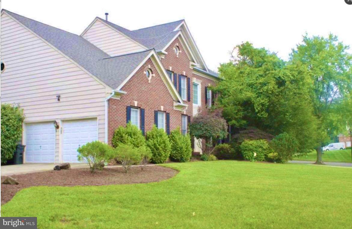 11912 Shadystone Terrace - Photo 1