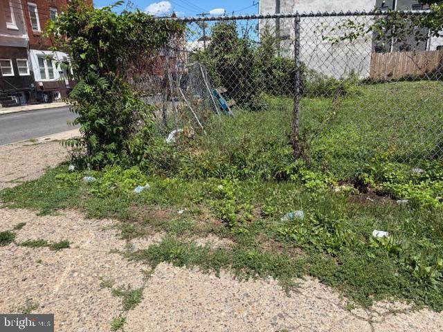 1520 Cumberland Street - Photo 1