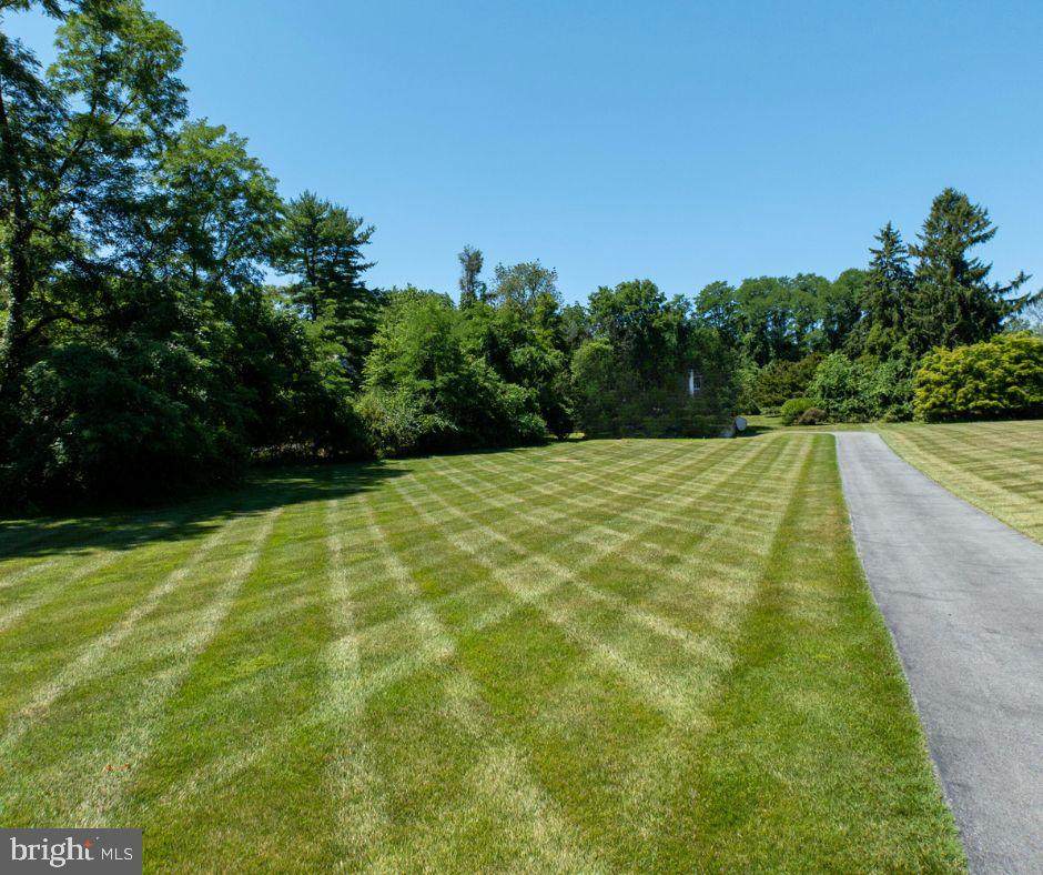 1430 Grove Avenue - Photo 1