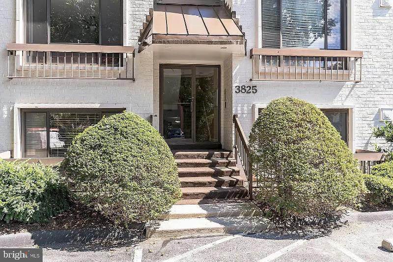 3825 Davis Place - Photo 1