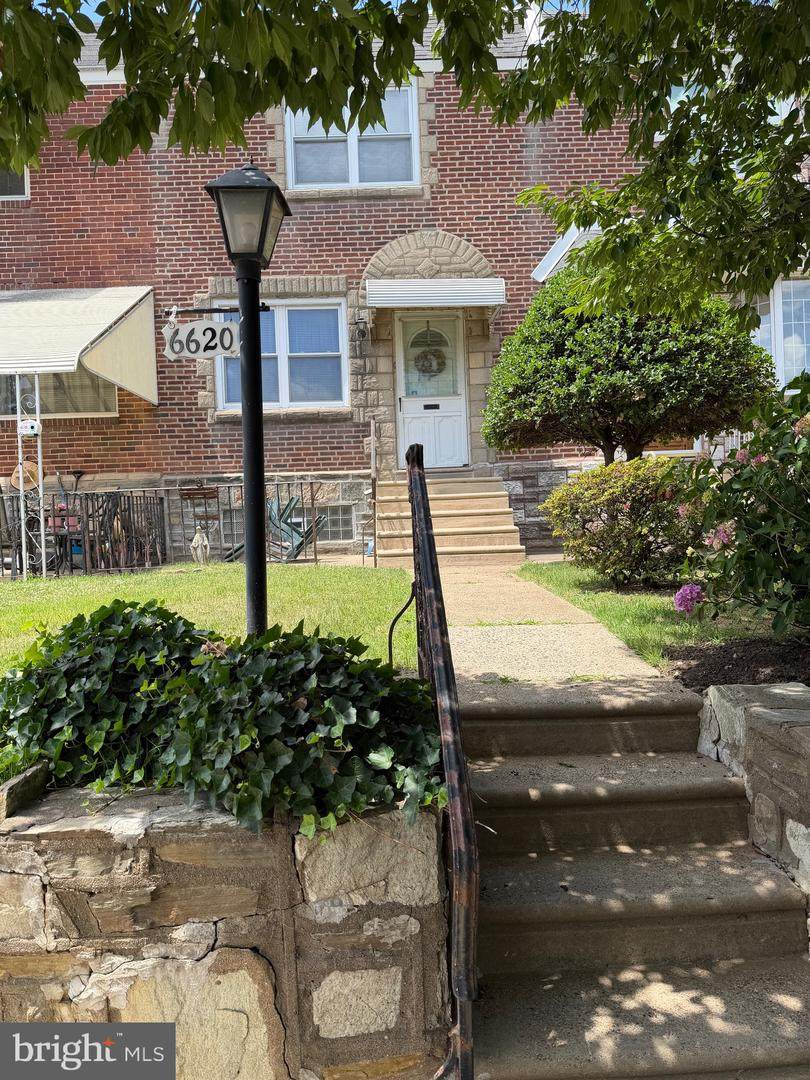 6620 Revere Street - Photo 1