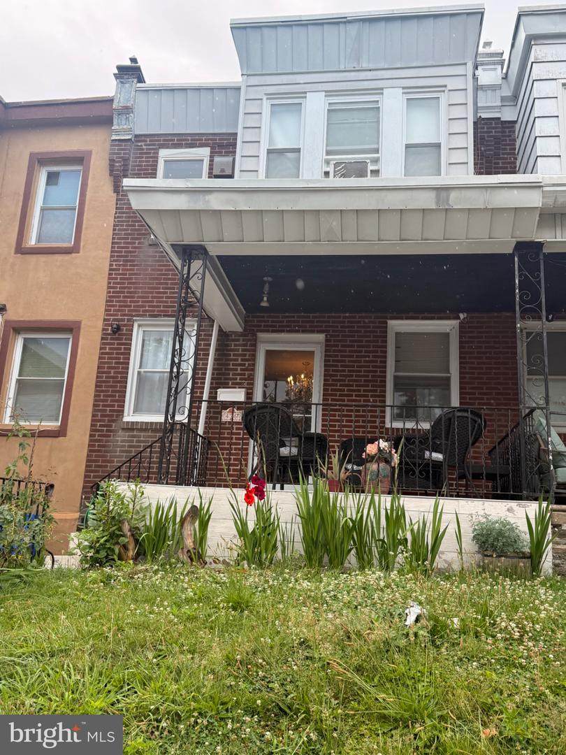 436 Robbins Street - Photo 1