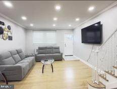 https://bt-photos.global.ssl.fastly.net/brightmls/orig_boomver_1_805100592478-2.jpg