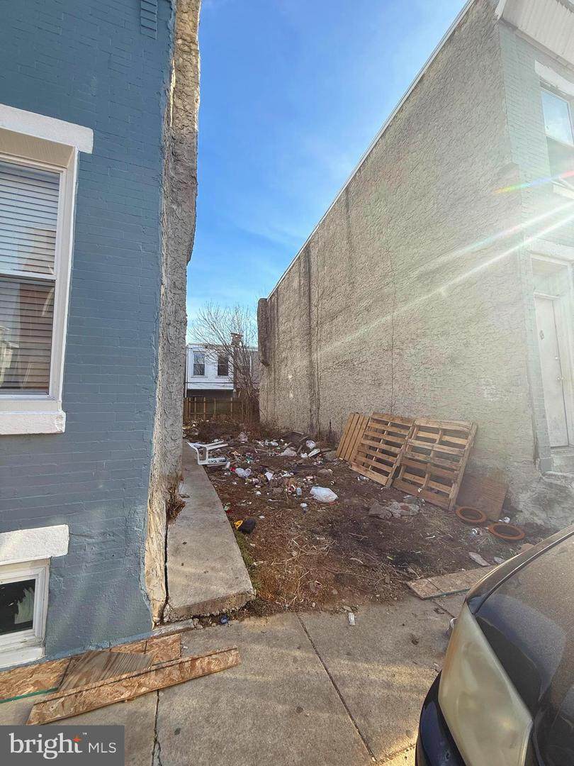 1831 Bucknell Street - Photo 1