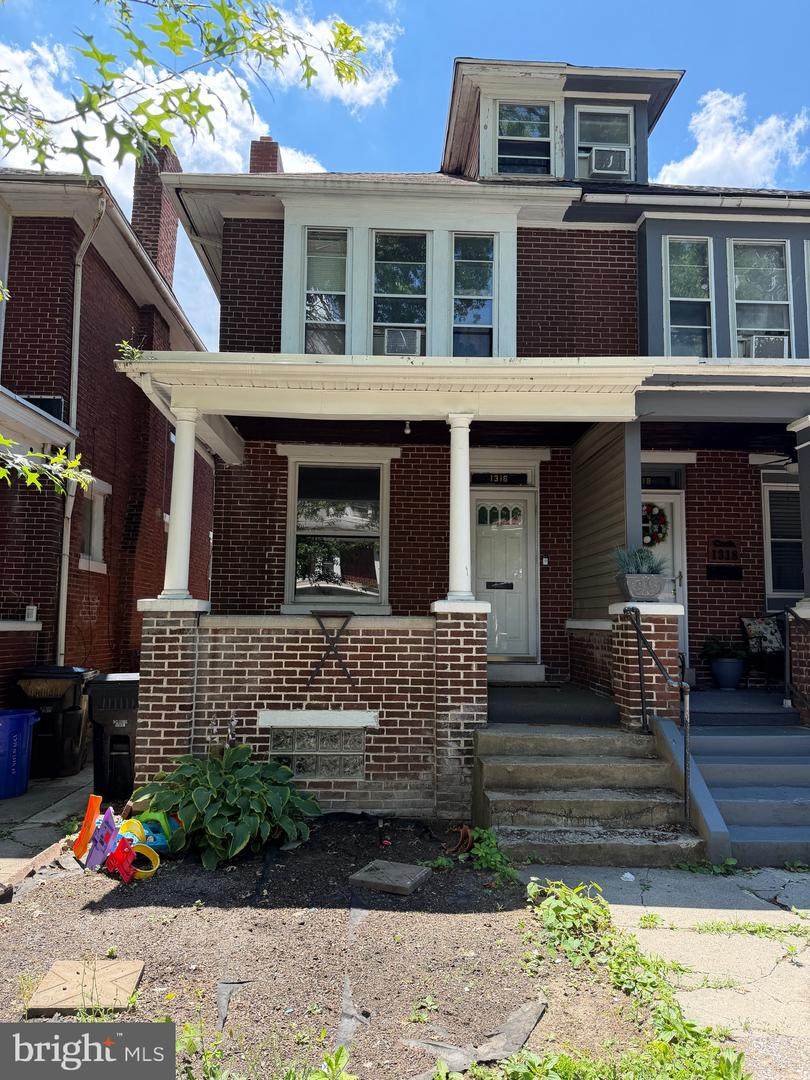 1316 15TH Street - Photo 1