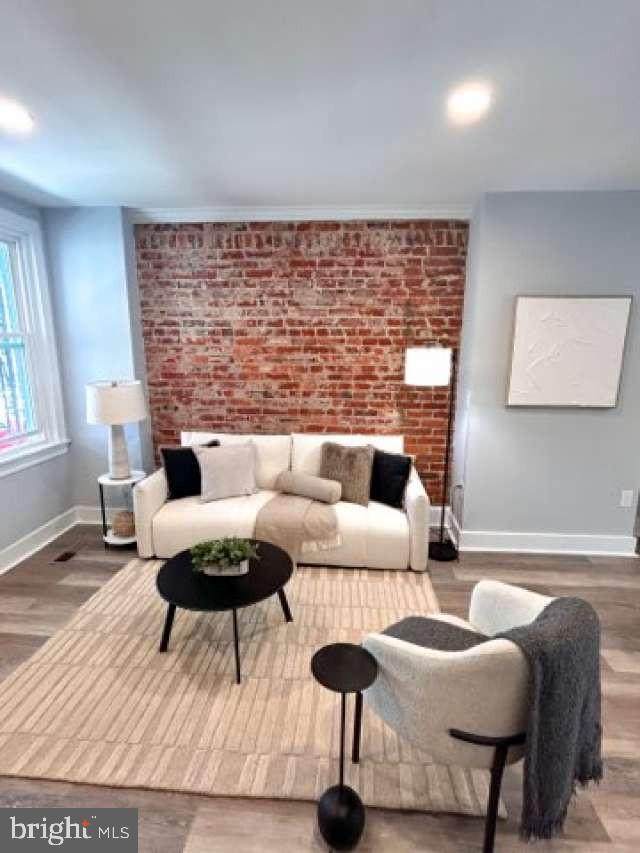 https://bt-photos.global.ssl.fastly.net/brightmls/orig_boomver_1_805104800960-2.jpg