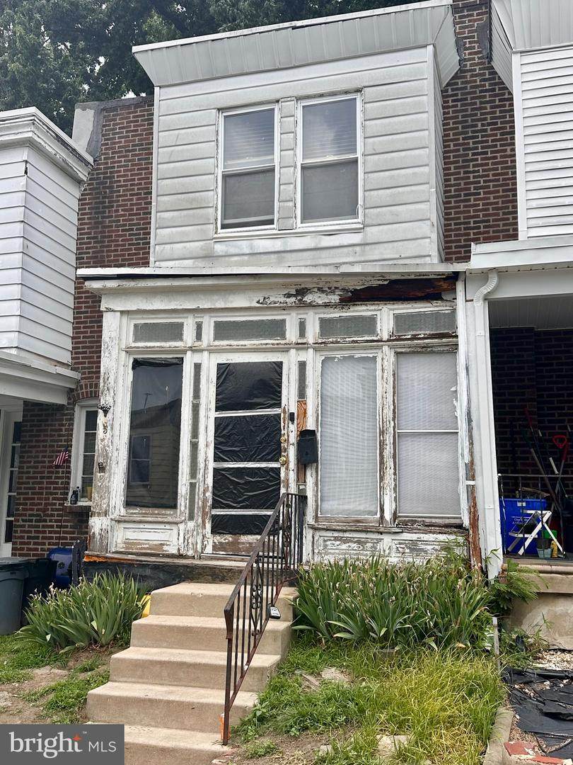 521 Bringhurst Street - Photo 1