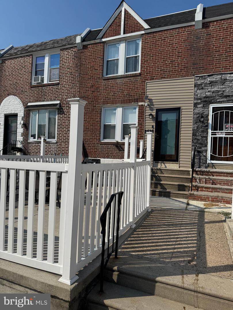 2526 Bellford Street - Photo 1