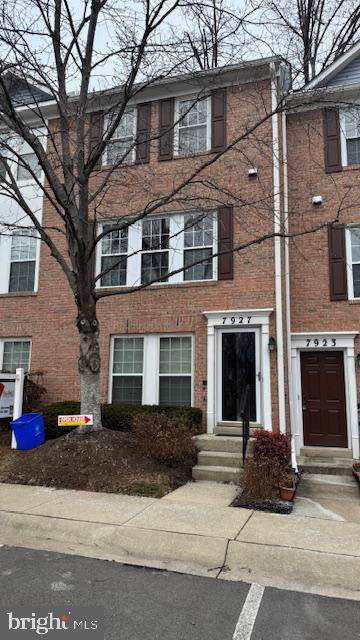 7927 Foxcrest Court - Photo 1