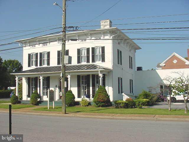 106 Chester St - Photo 1