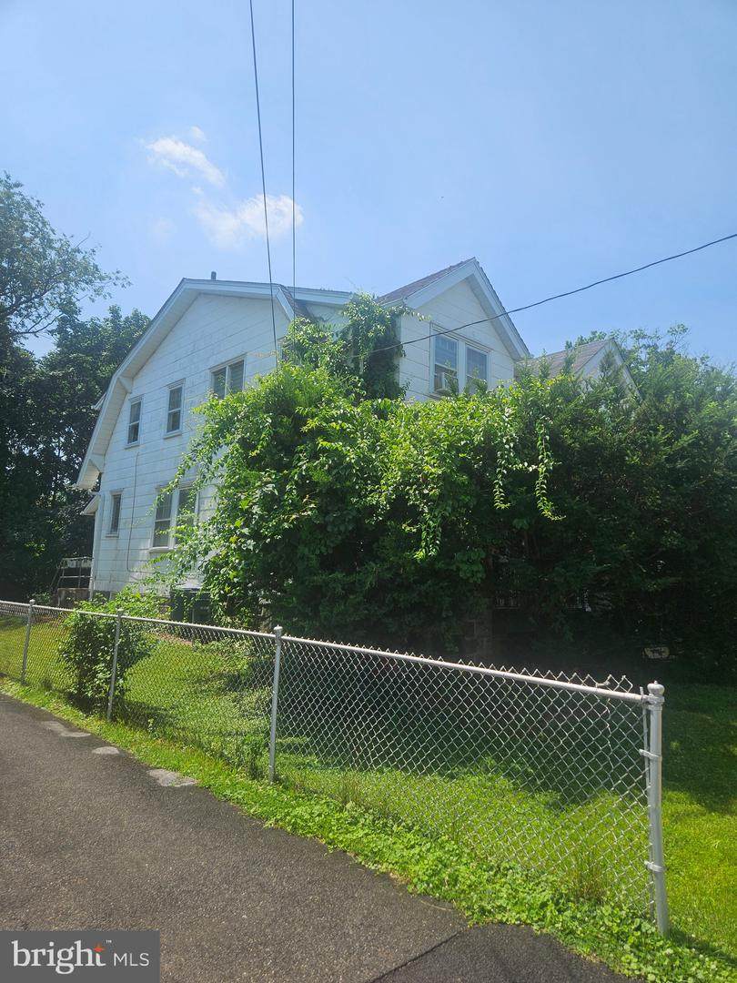 137 High School Road - Photo 1
