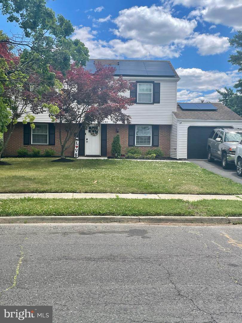 82 Bayberry Lane - Photo 1