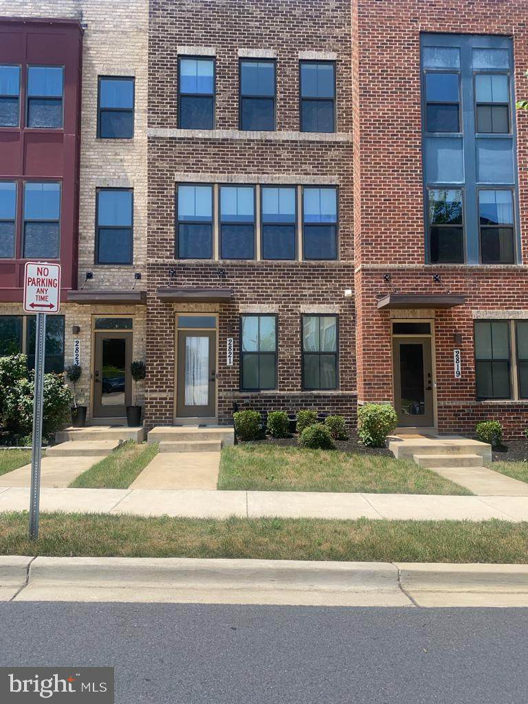 2821 Evansgreen Drive - Photo 1