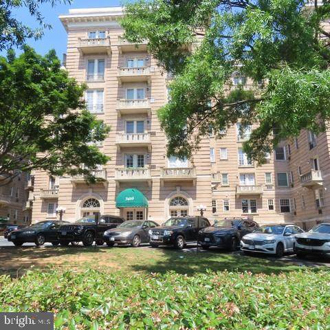 3426 16TH Street - Photo 1