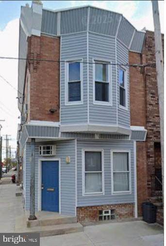 2301 Croskey Street - Photo 1