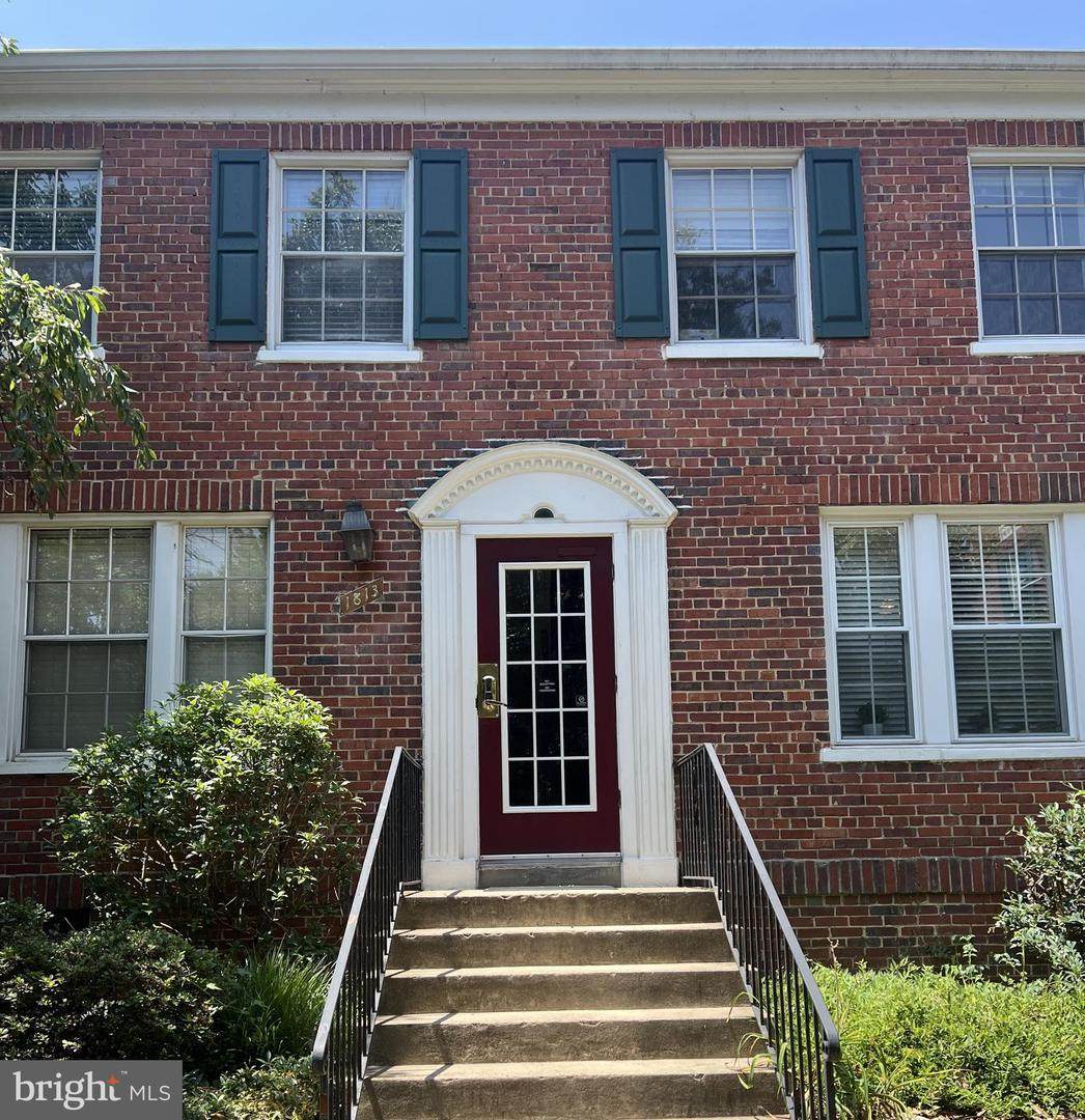 1813 Key Boulevard - Photo 1
