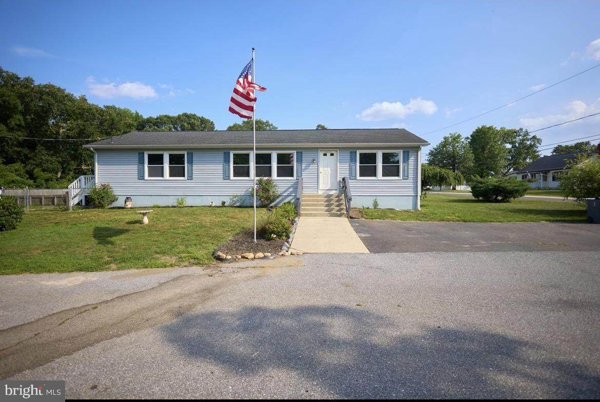 111 Hunterdon Avenue - Photo 1