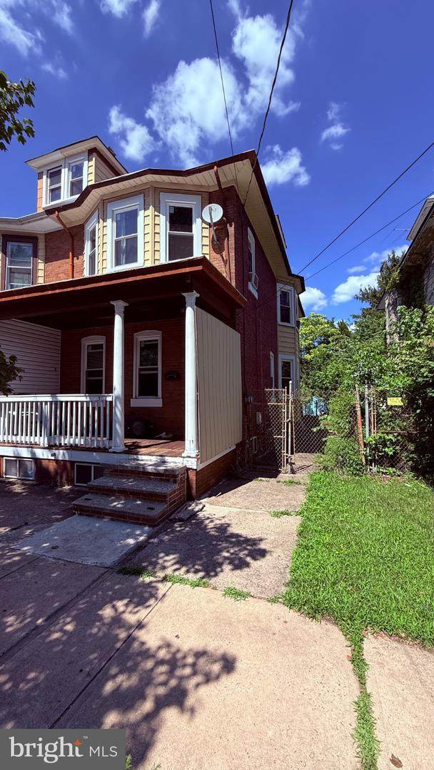 308 Johnston Avenue - Photo 1