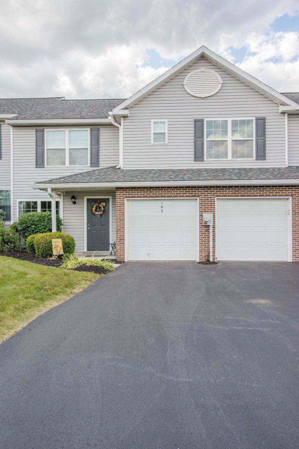 169 Peregrine Lane - Photo 1