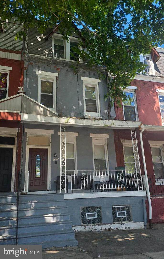 3036 15TH Street - Photo 1