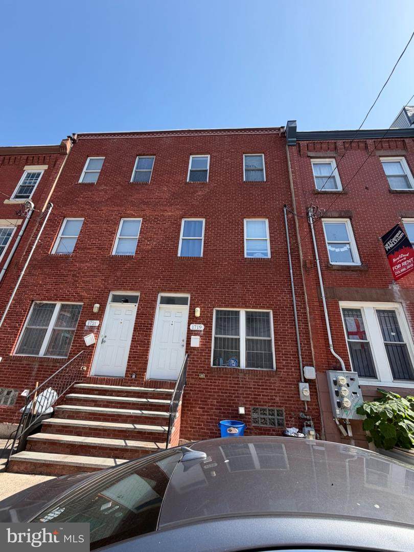 1719 Berks Street - Photo 1