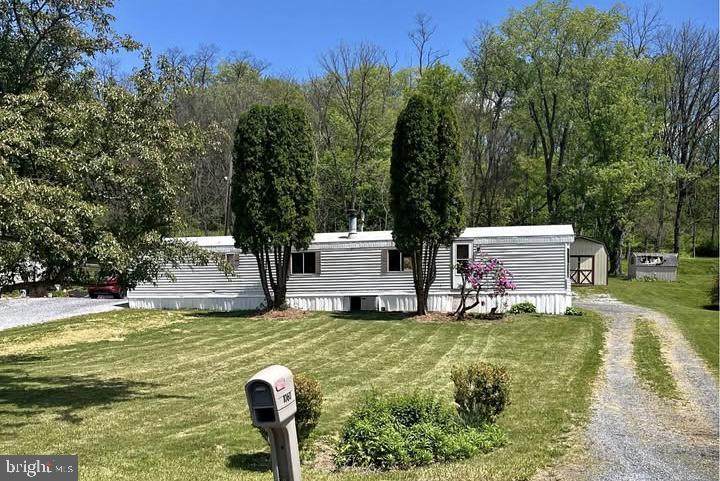 1060 Industrial Avenue - Photo 1