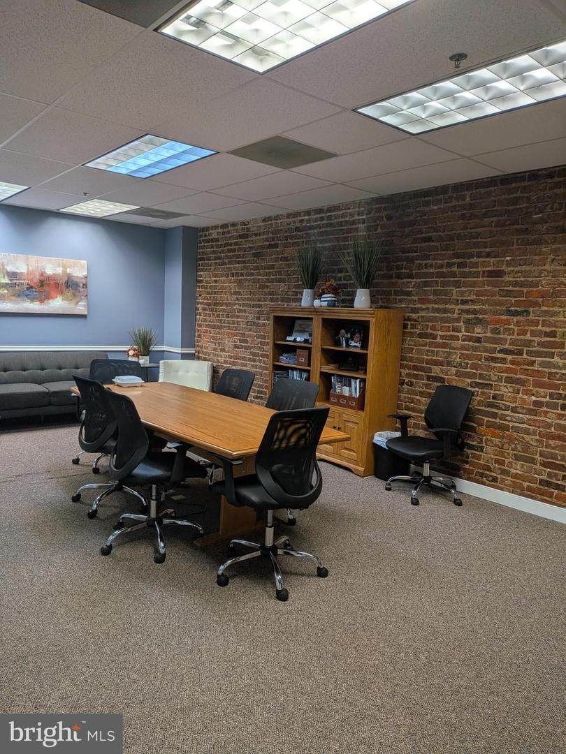 219 E. Davis Street - Photo 1
