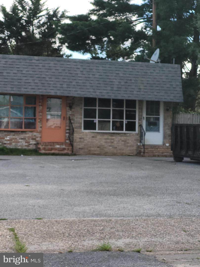 11 Virginia Avenue - Photo 1