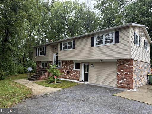 2605 Naamans Road - Photo 1