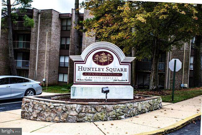 3329 Huntley Square Drive - Photo 1