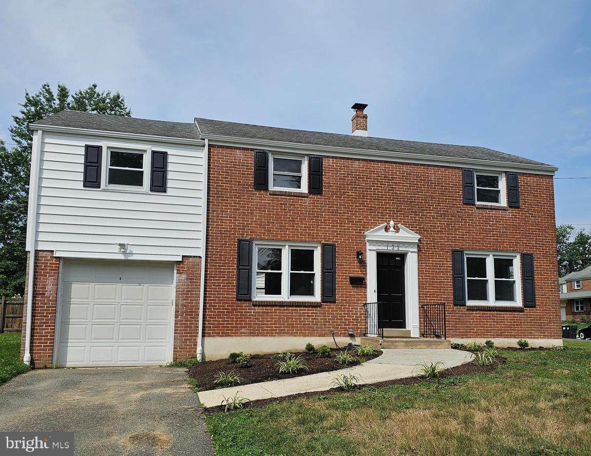 132 Devonshire Road - Photo 1