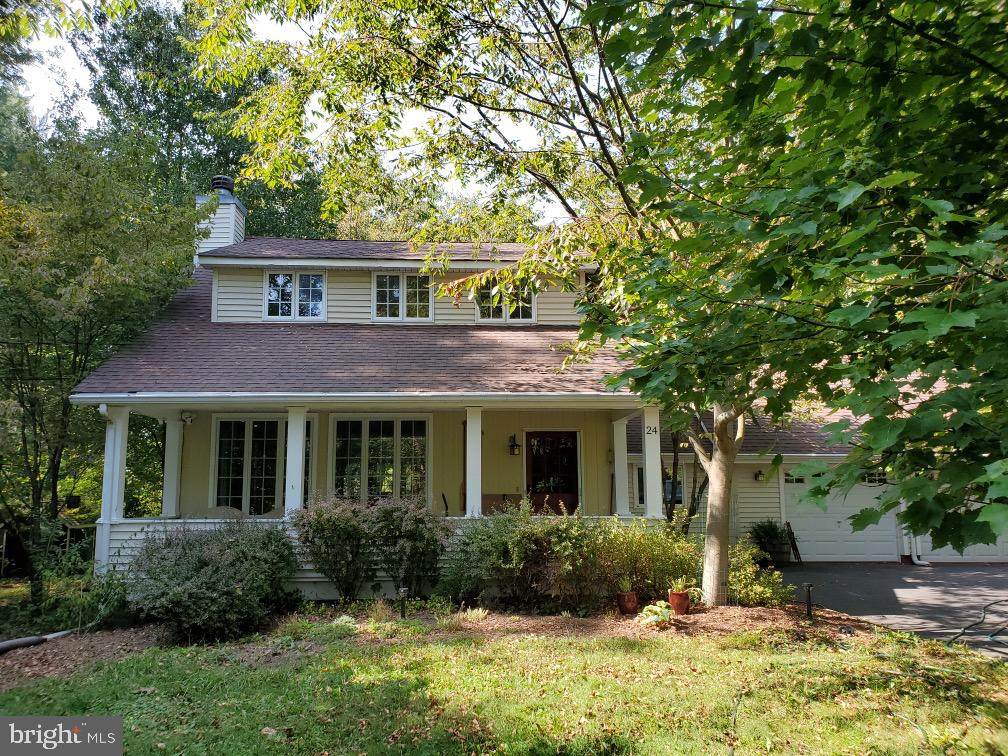 24 Blue Ridge Road - Photo 1