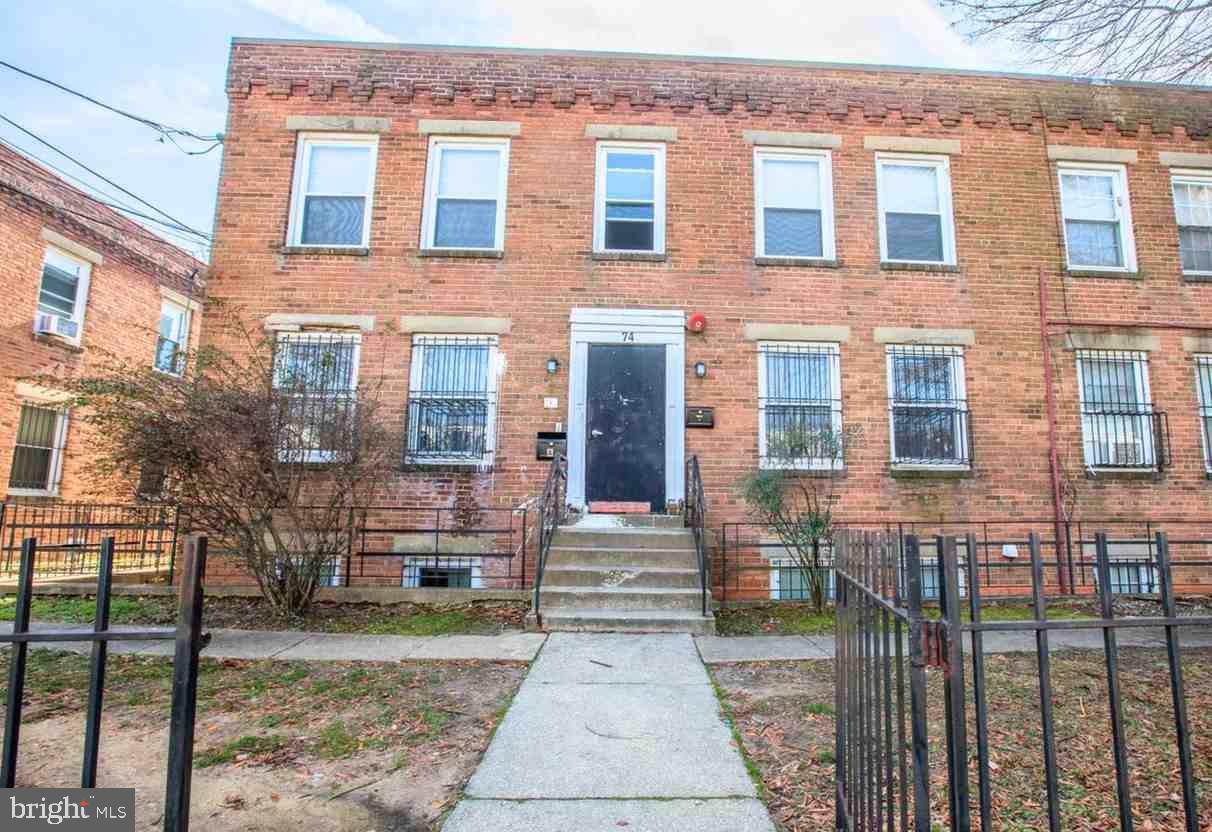 74 Galveston Place - Photo 1