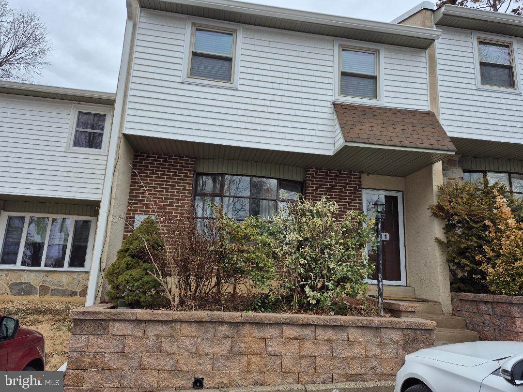 401 Woodside Circle - Photo 1