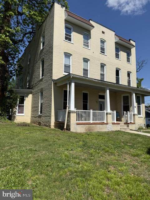 601 Highland Way - Photo 1