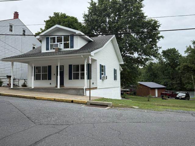 https://bt-photos.global.ssl.fastly.net/brightmls/orig_boomver_1_805146931028-2.jpg