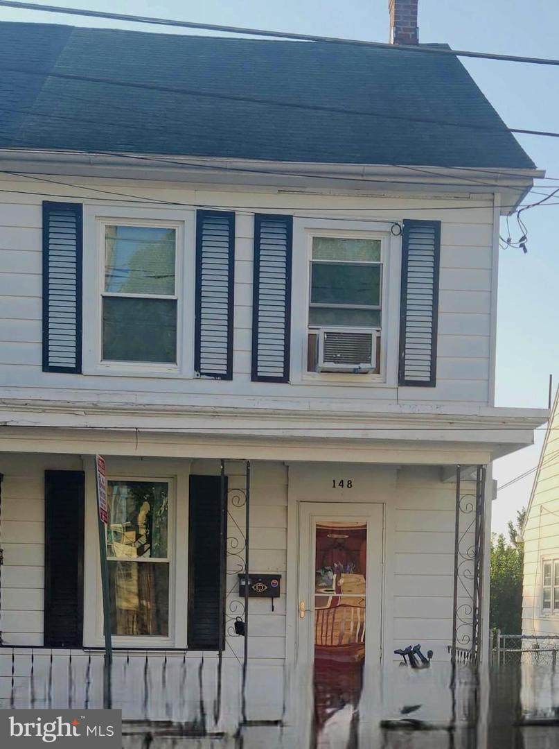 148 Cannon Avenue - Photo 1