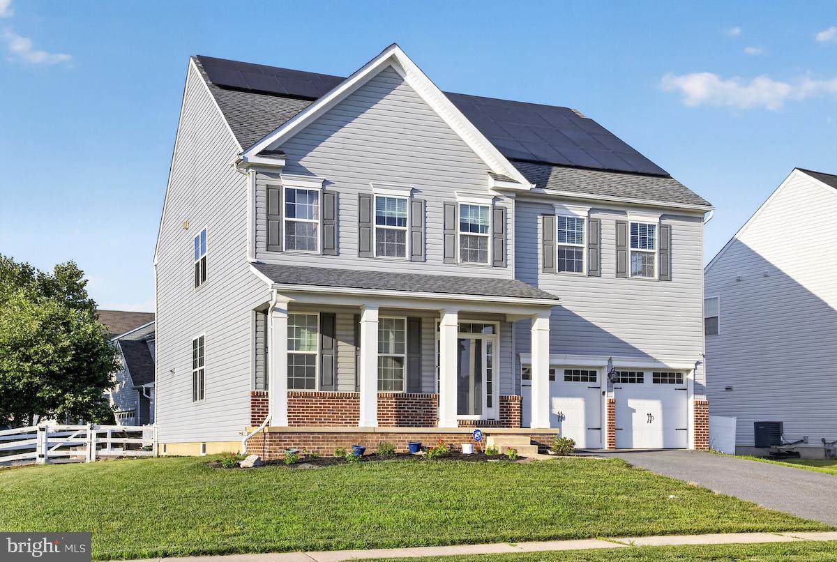 201 Parker Drive - Photo 1