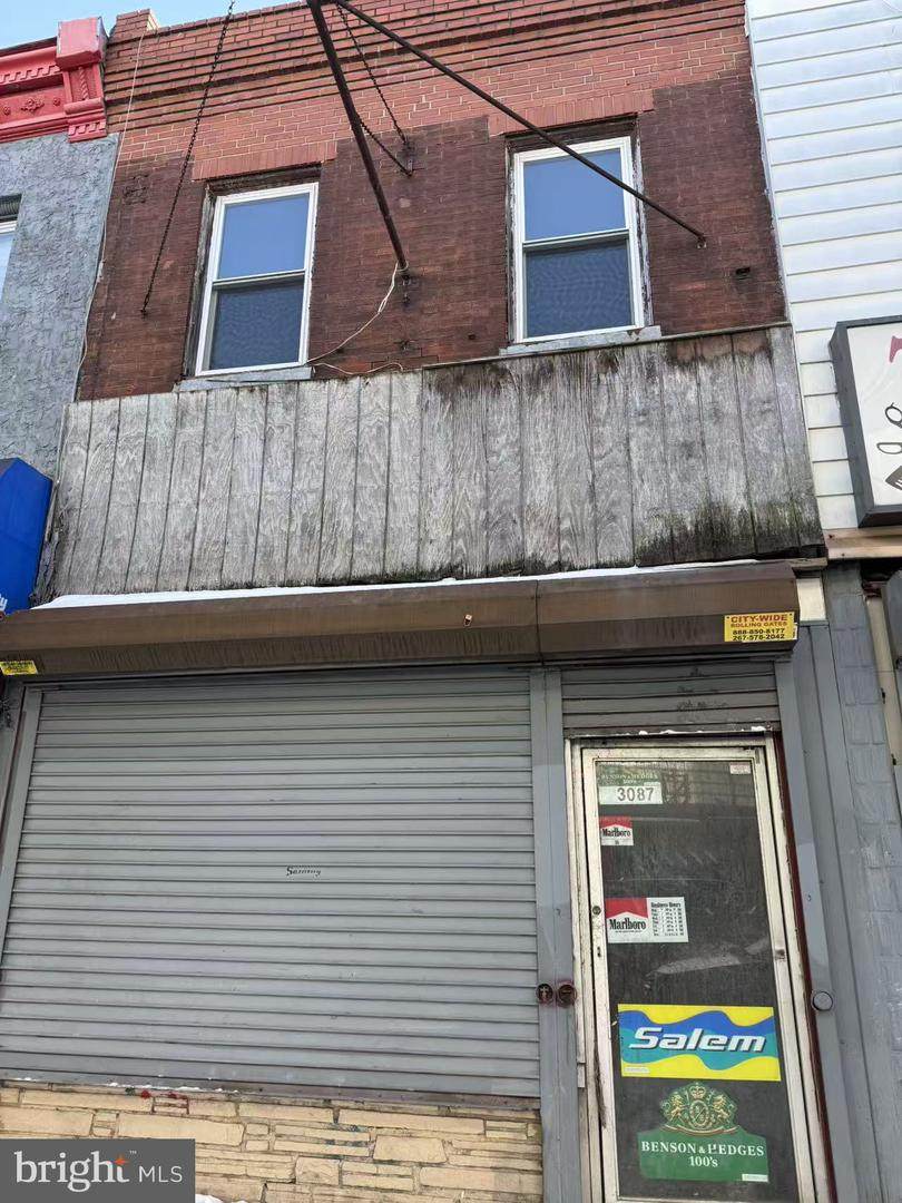 3087 Kensington Avenue - Photo 1