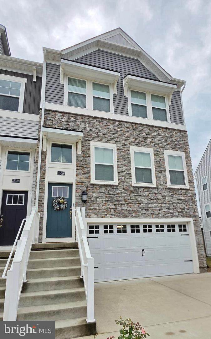 35186 Wright Way - Photo 1