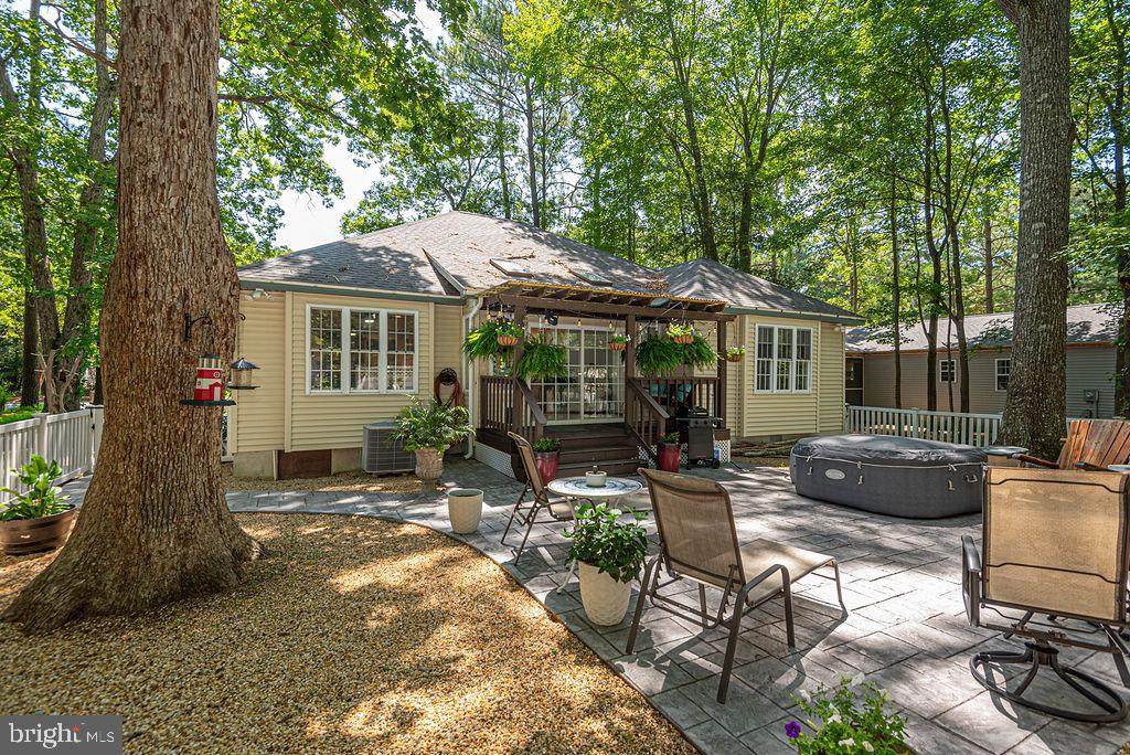 1036 Ocean Parkway - Photo 1
