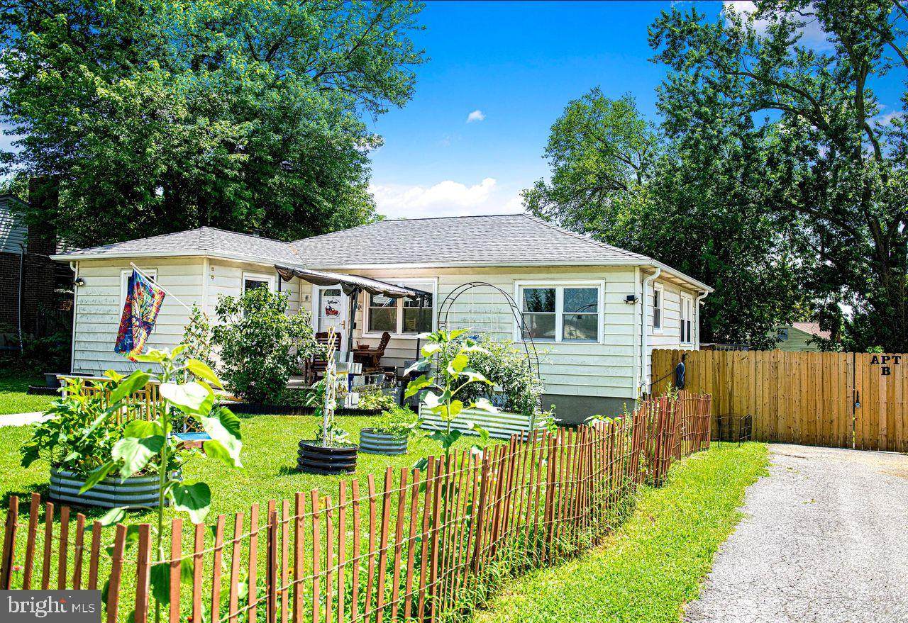 11 Jefferson Avenue - Photo 1