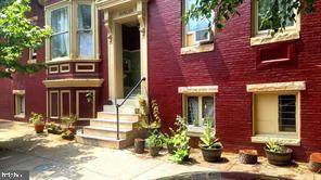 1701 Linden Avenue - Photo 1
