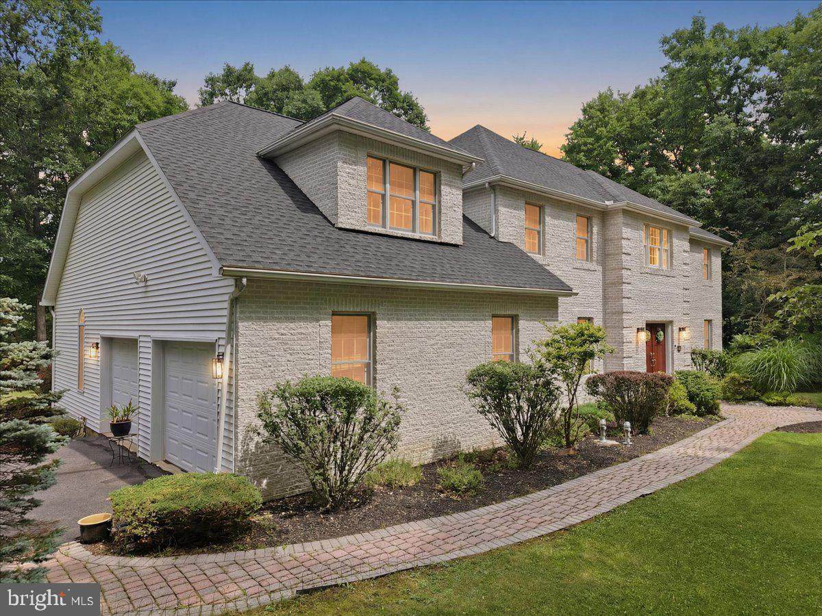 498 Twinbrook Road - Photo 1