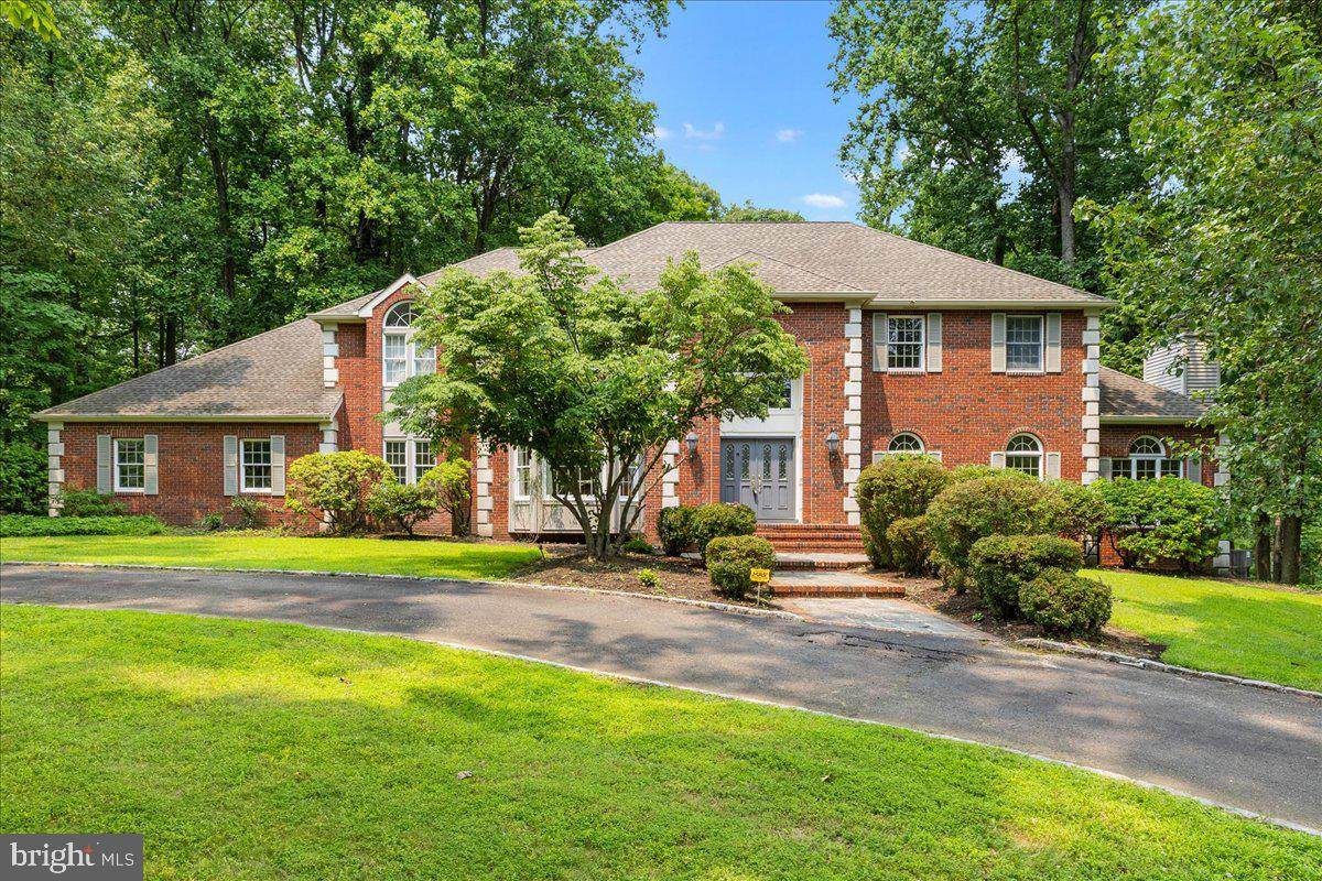 165 Arreton Road - Photo 1